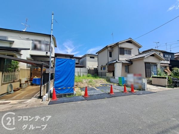 宇治市伊勢田町浮面　新築一戸建て　１期　１号棟