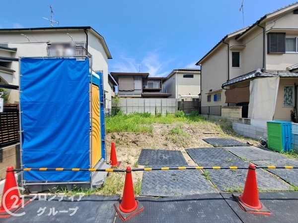宇治市伊勢田町浮面　新築一戸建て　１期　１号棟