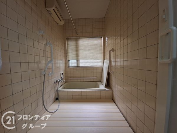八幡市橋本興正　中古一戸建て
