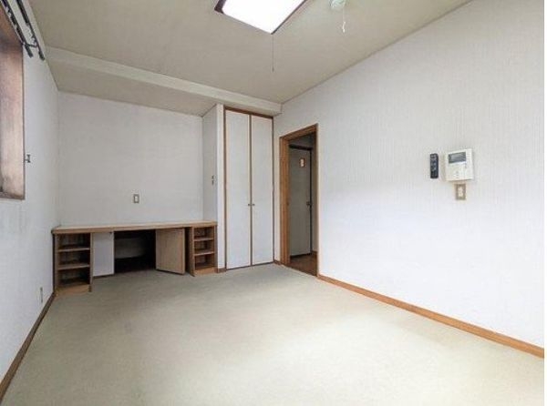 八幡市西山丸尾の中古一戸建て