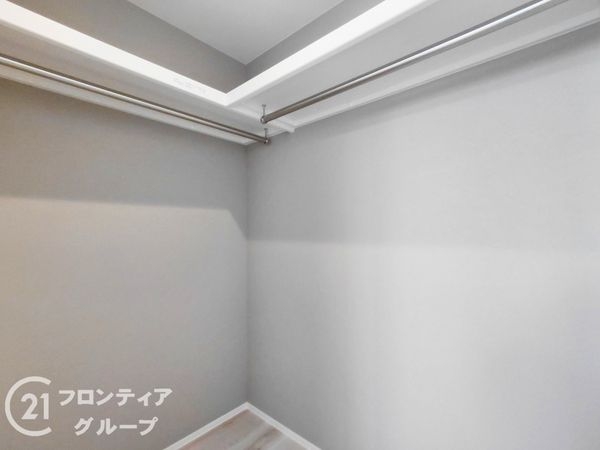 向日市鶏冠井町東井戸　新築一戸建て　１号棟