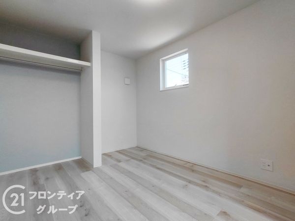向日市鶏冠井町東井戸　新築一戸建て　１号棟