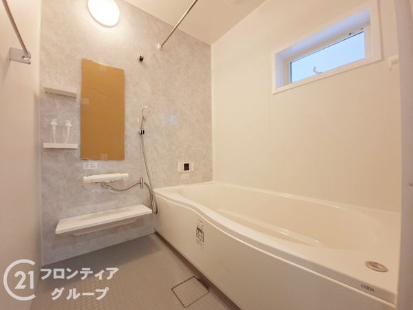 向日市鶏冠井町東井戸　新築一戸建て　５号棟