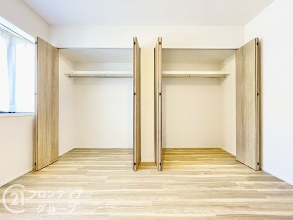 京都市西京区御陵峰ケ堂町２丁目の中古一戸建て