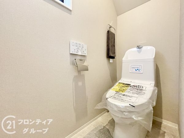 京都市西京区御陵峰ケ堂町２丁目の中古一戸建て