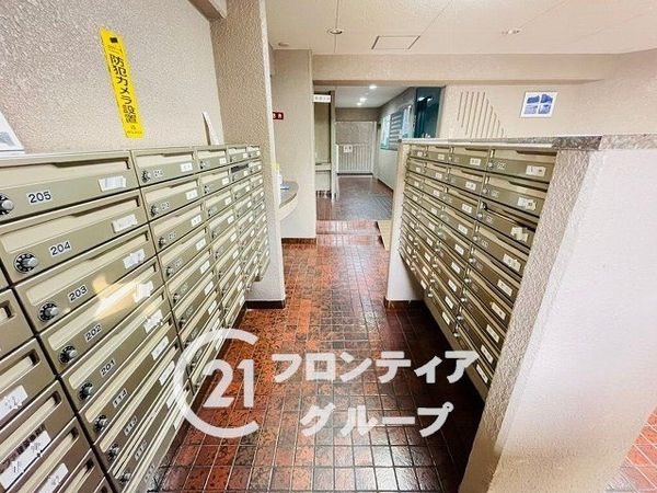 洛南ハイライフ西棟　中古マンション