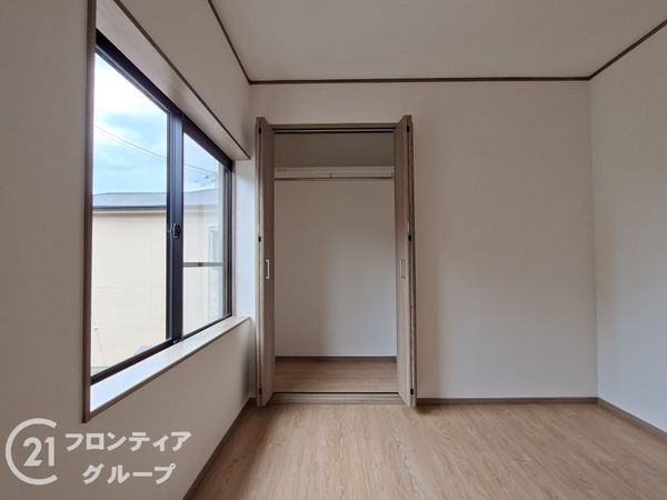八幡市八幡神原の中古一戸建て
