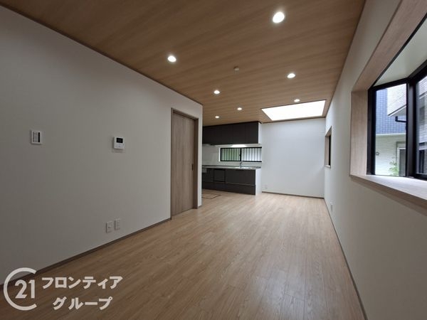 八幡市八幡神原の中古一戸建て