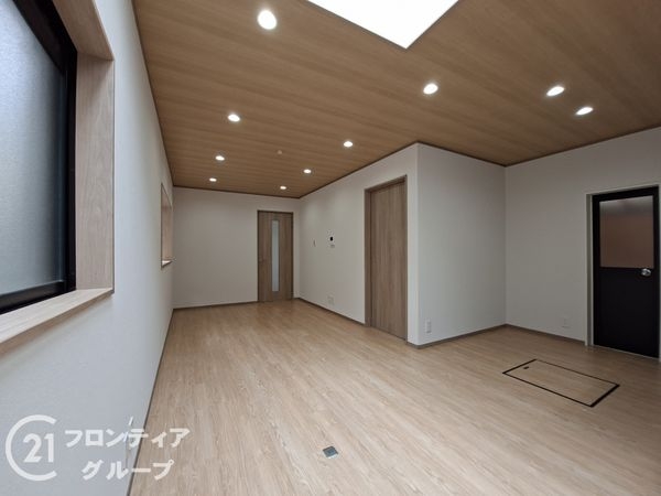 八幡市八幡神原の中古一戸建て