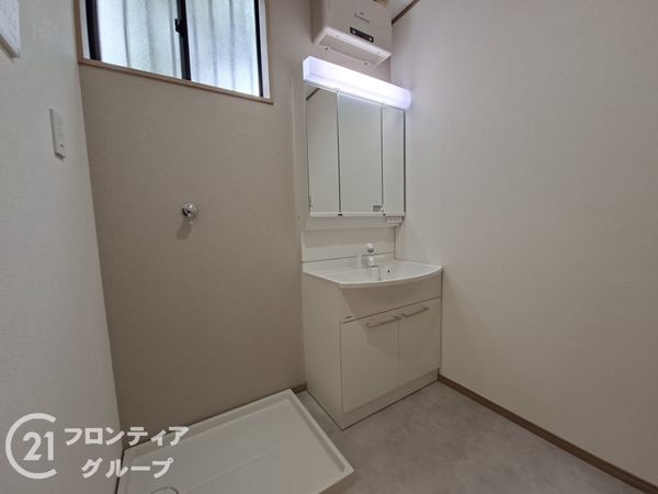 八幡市八幡神原の中古一戸建て