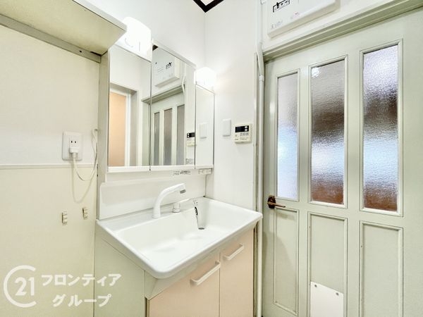 向日市物集女町中海道の中古一戸建て