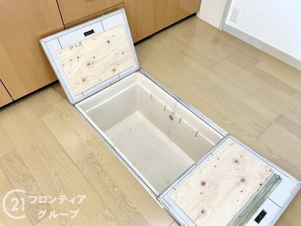 向日市物集女町中海道の中古一戸建て