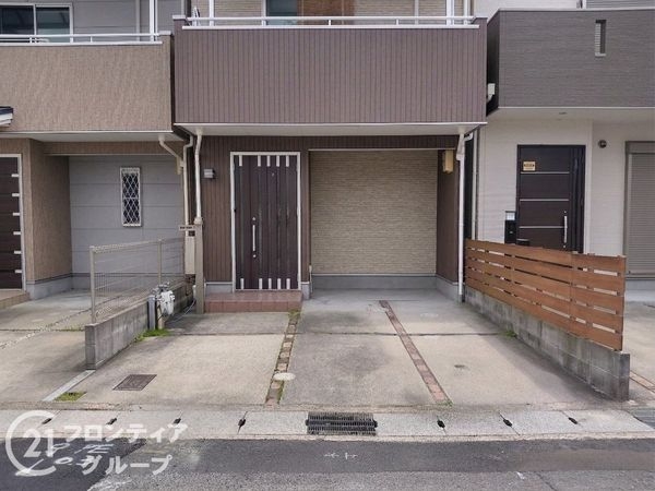京都市山科区厨子奥苗代元町の中古一戸建て