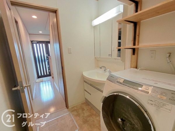 京都市山科区厨子奥苗代元町の中古一戸建て