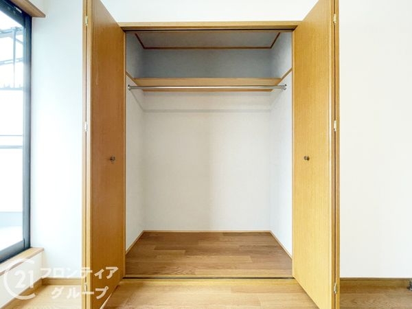 向日市上植野町の中古一戸建て