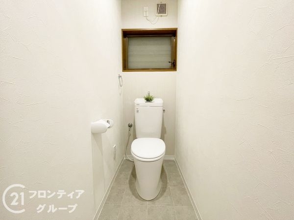 向日市上植野町の中古一戸建て
