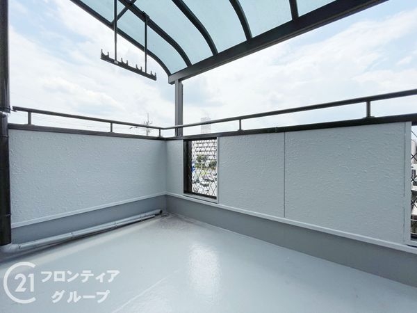 向日市上植野町の中古一戸建て