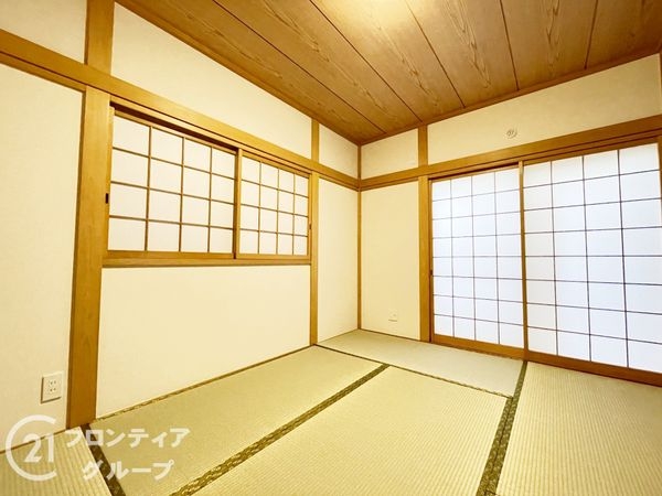 向日市上植野町の中古一戸建て