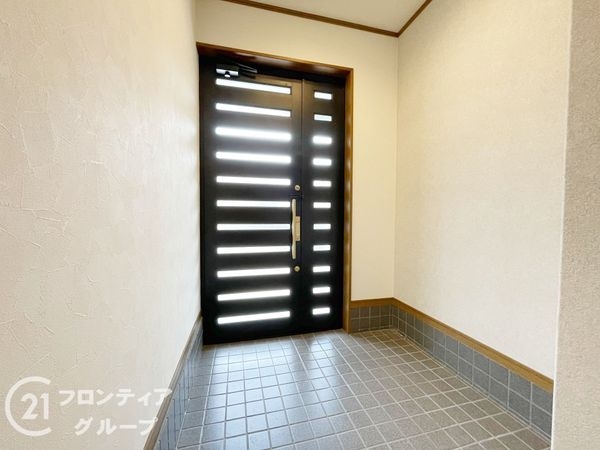 向日市上植野町の中古一戸建て