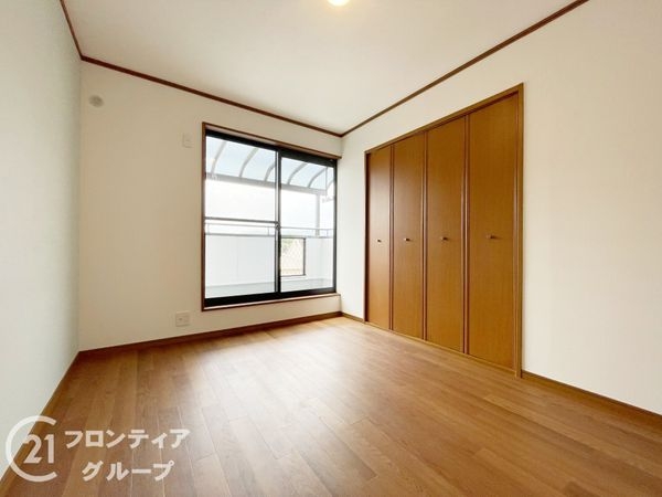 向日市上植野町の中古一戸建て