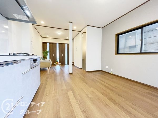 向日市上植野町の中古一戸建て