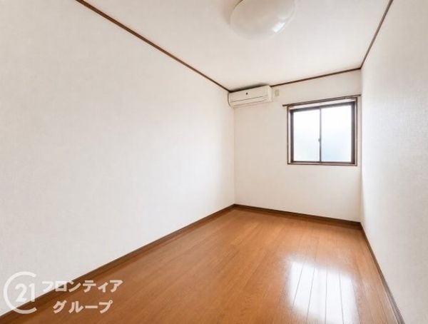 京都市伏見区深草平田町の中古一戸建て