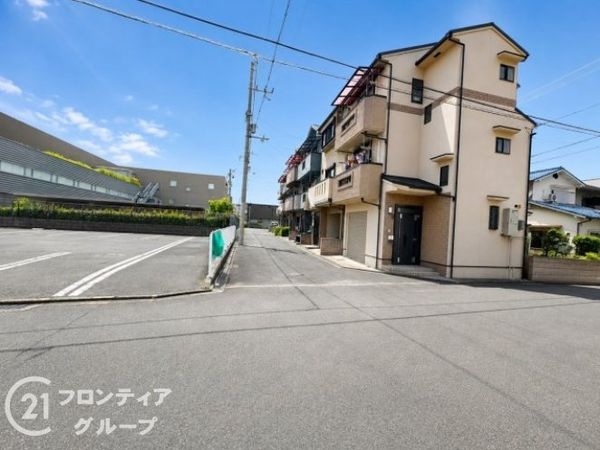 京都市伏見区深草平田町の中古一戸建て