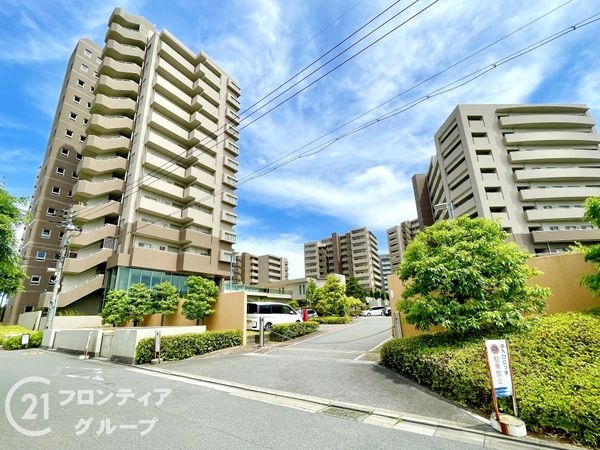 京阪東ローズタウン・ファインガーデンあゆみヶ丘Ｅ棟　中古マ…