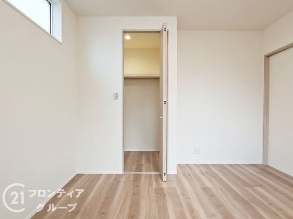 宇治市小倉町南浦　新築一戸建て　全１区画