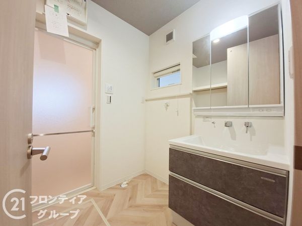 宇治市小倉町南浦　新築一戸建て　全１区画