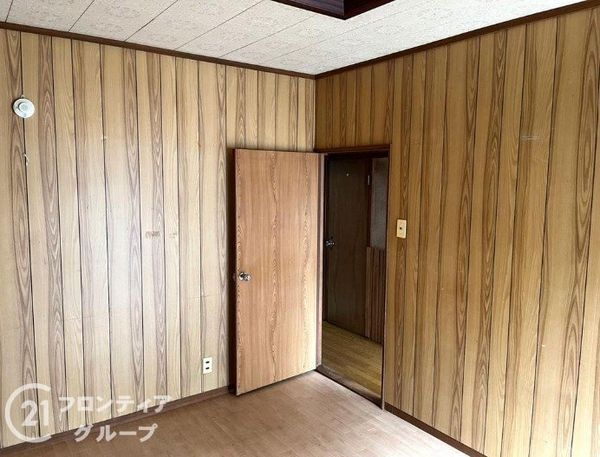 向日市鶏冠井町沢ノ東の中古一戸建て