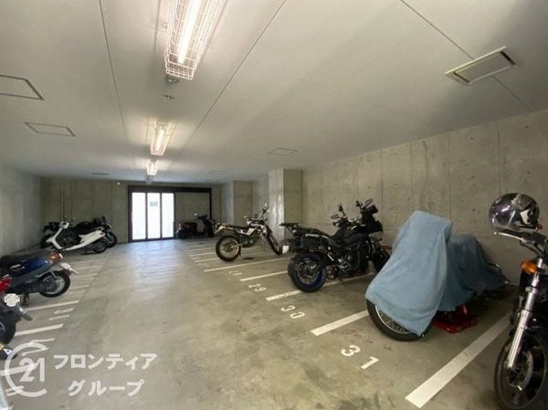 ブランズ六地蔵ユニハイム　中古マンション