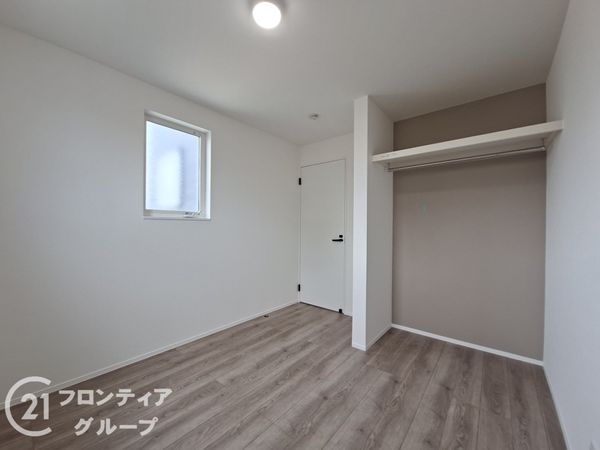 宇治市小倉町南浦　新築一戸建て　１号棟