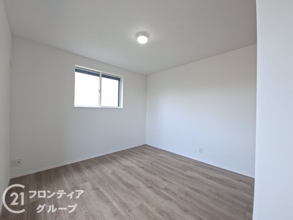 宇治市小倉町南浦　新築一戸建て　１号棟
