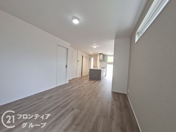 宇治市小倉町南浦　新築一戸建て　１号棟