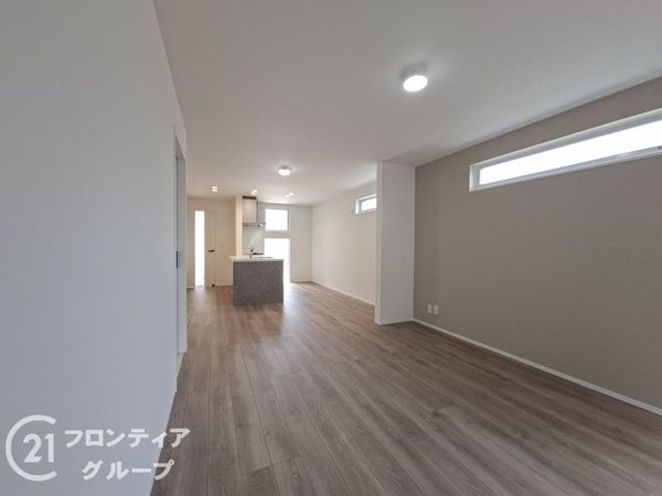 宇治市小倉町南浦　新築一戸建て　１号棟
