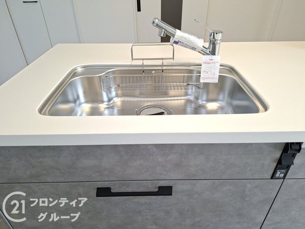 宇治市小倉町南浦　新築一戸建て　１号棟