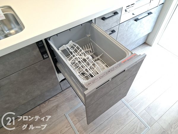 宇治市小倉町南浦　新築一戸建て　１号棟