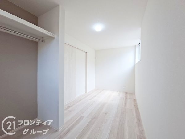 宇治市小倉町南浦　新築一戸建て　２号棟