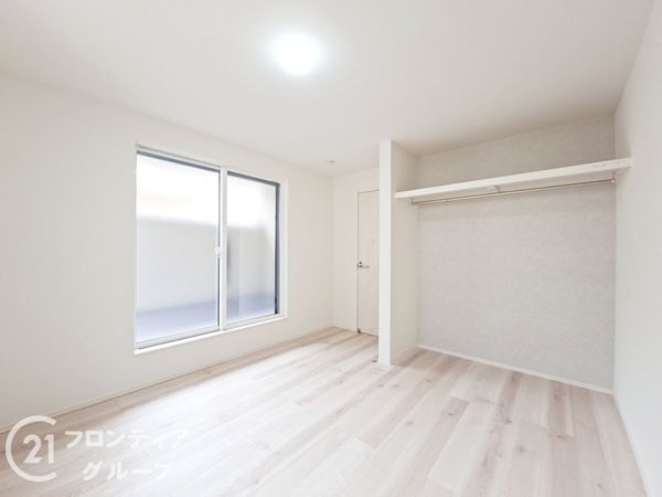宇治市小倉町南浦　新築一戸建て　２号棟