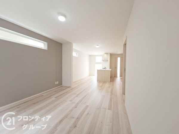 宇治市小倉町南浦　新築一戸建て　２号棟