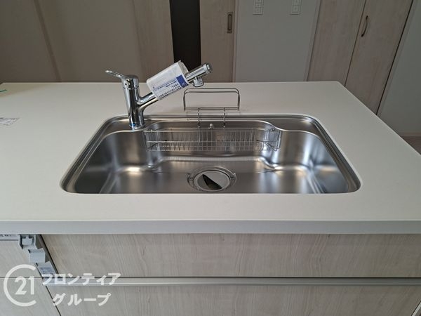 宇治市小倉町南浦　新築一戸建て　２号棟