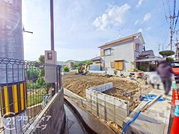 宇治市伊勢田町毛語　新築一戸建て　１期　全１区画