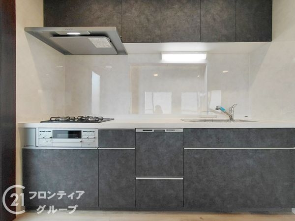 宇治市羽戸山３丁目の中古一戸建て