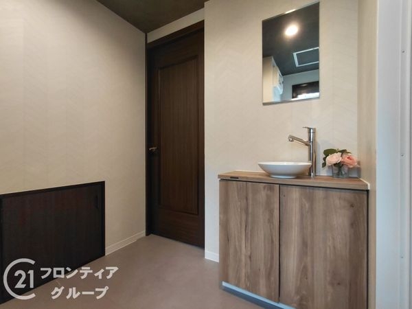 宇治市羽戸山３丁目の中古一戸建て