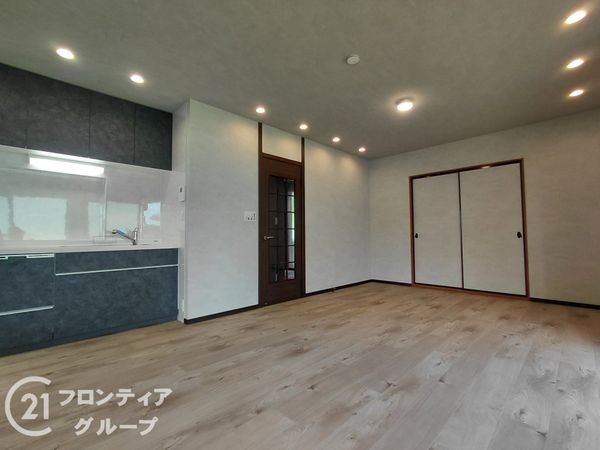 宇治市羽戸山３丁目の中古一戸建て
