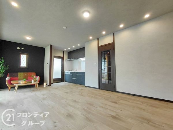 宇治市羽戸山３丁目の中古一戸建て