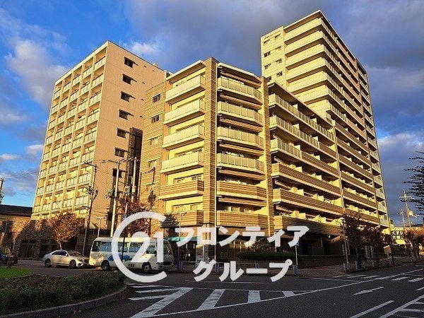 ラフィーネ城陽駅前　中古マンション