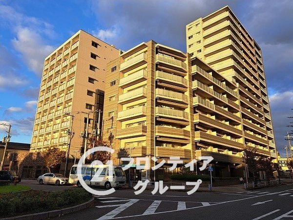 ラフィーネ城陽駅前　中古マンション