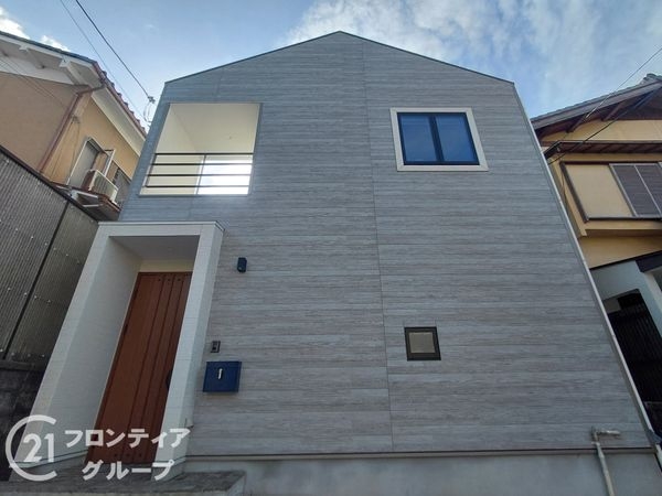 宇治市木幡御蔵山の中古一戸建て